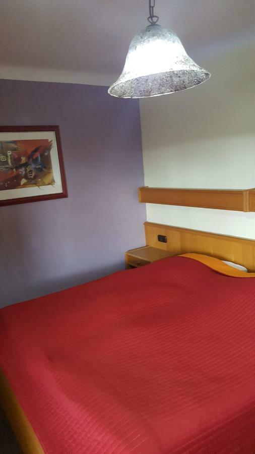 Black Bear Bikers Pub-Hotel Kempfeld Екстер'єр фото