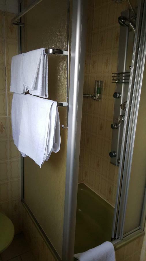 Black Bear Bikers Pub-Hotel Kempfeld Екстер'єр фото